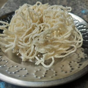 Healthy Homemade Crispy Rice Sandige|| Akki Peni